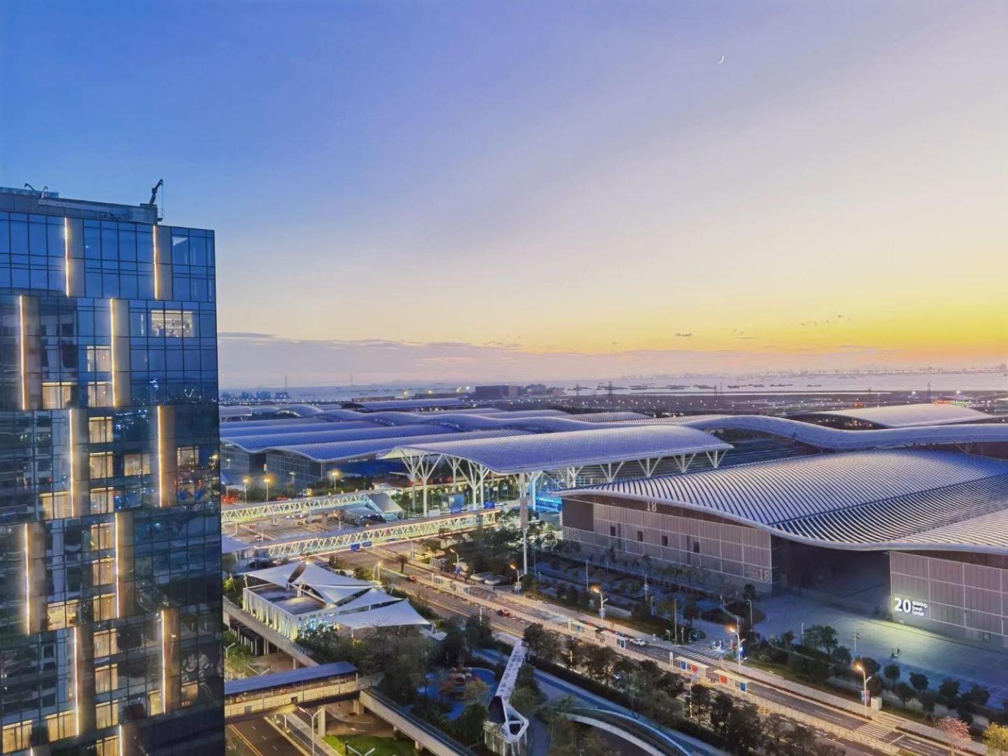 Royal Executive Apartment, Shenzhen World Exhibition & Convention Center, Nearby Shenzhen World North Metro St Ation Экстерьер фото